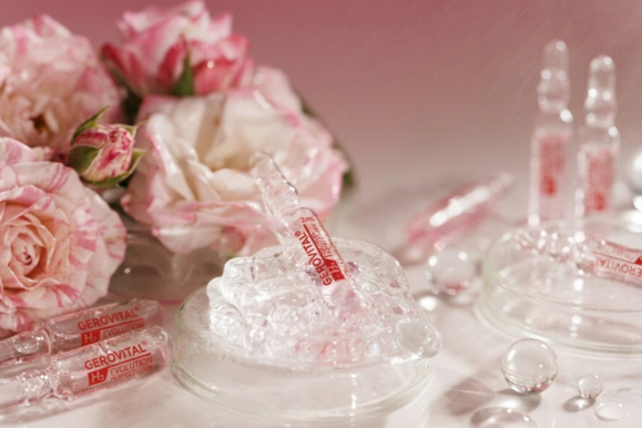 fiole cu acid hialuronic gerovital