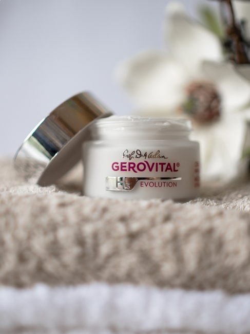 Cremă Lift Hidratantă de Zi cu SPF 10 pentru Ten Ferm și Elastic