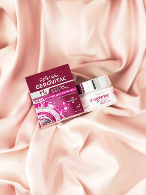 Crema remodelare contur fata Gerovital H3 Evolution Perfect : Farmacia Tei online