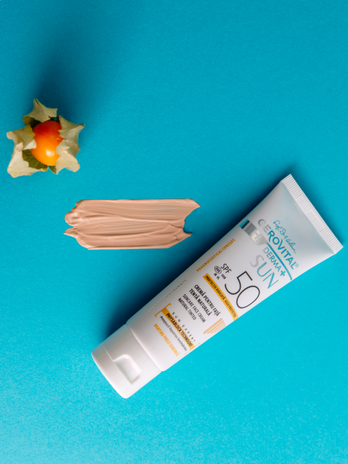 Cremă Față SPF 50 Tentă Naturală pentru Ten Sensibil | Gerovital